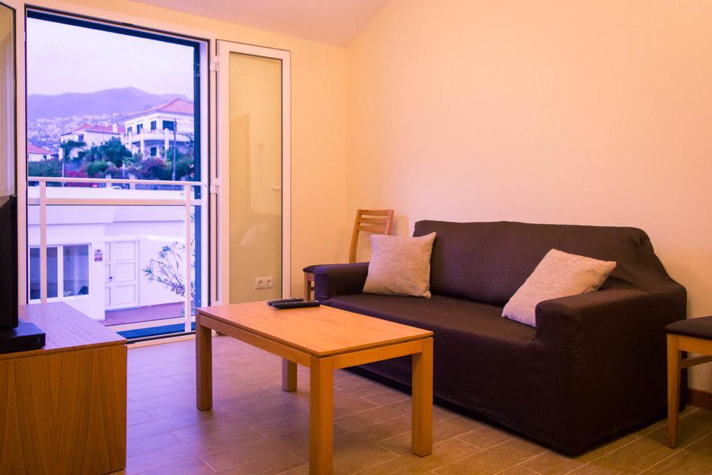Apartments Madeira Old Town 푼샬 객실 사진