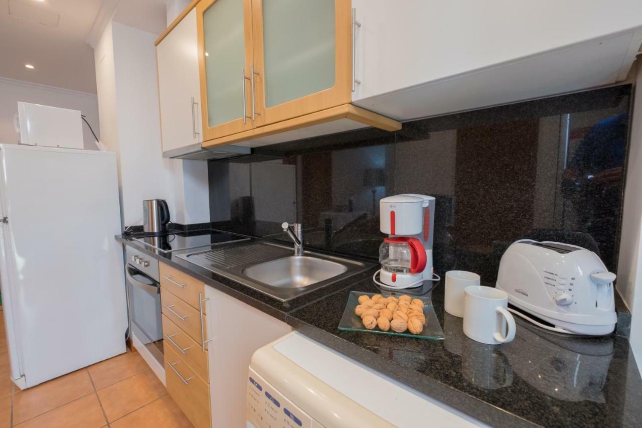 Apartments Madeira Old Town 푼샬 외부 사진